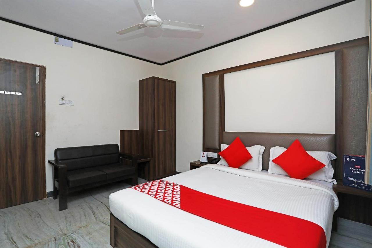 Oyo 15966 Hotel Shivam Kolkata Exterior photo