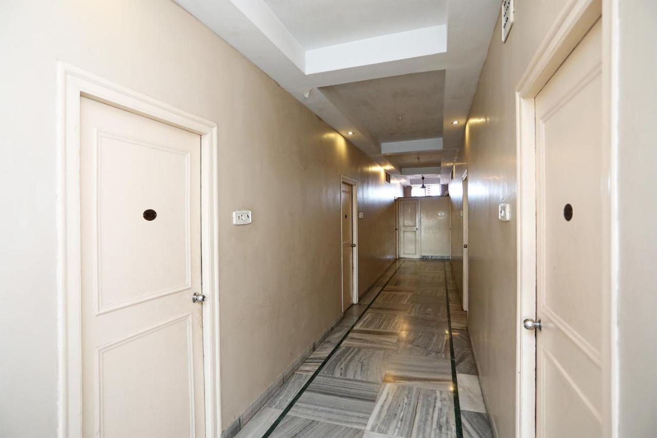 Oyo 15966 Hotel Shivam Kolkata Exterior photo