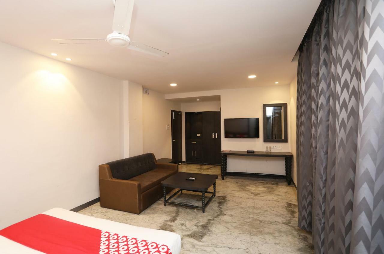 Oyo 15966 Hotel Shivam Kolkata Exterior photo